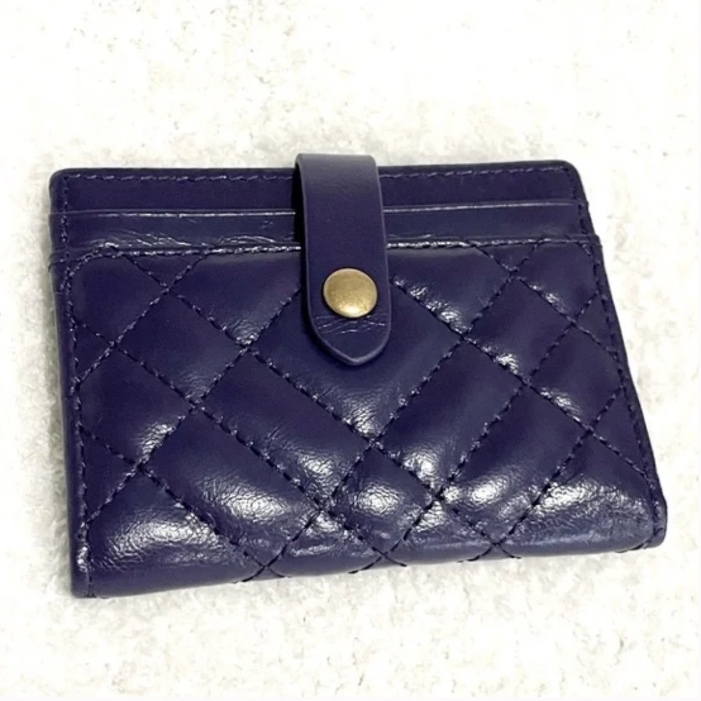 NWT Kurt Geiger Purple Leather Bi-Fold Snap Closure Card Holder